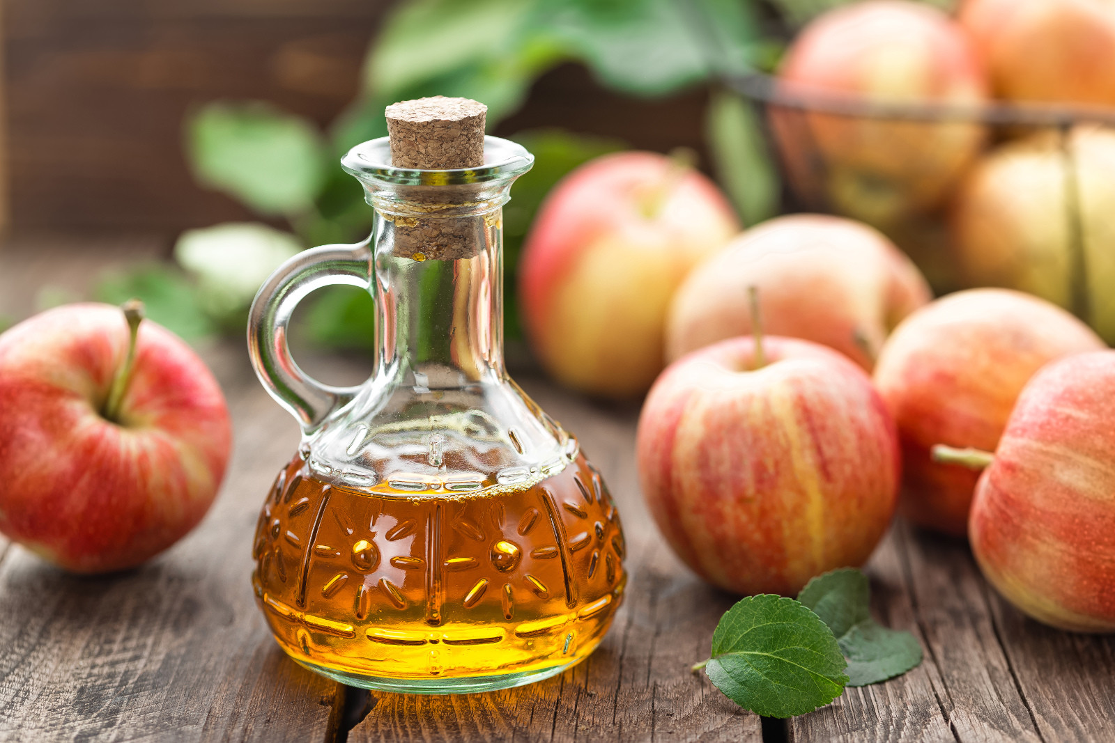 How To Make Your Own Apple Cider Vinegar From Scratch Naturalcave