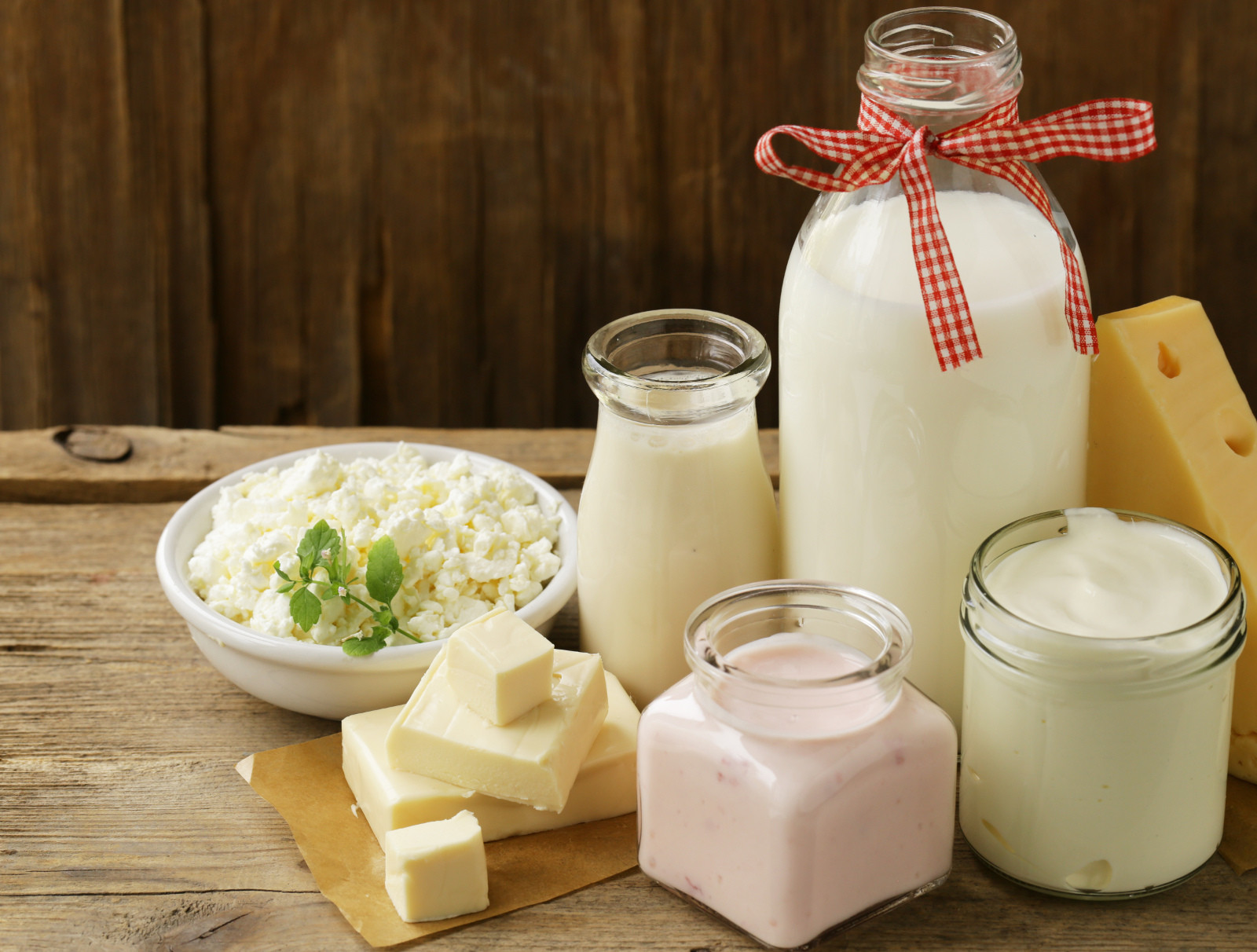 The Truth Behind The Health Claims Of Dairy Products - Naturalcave.com